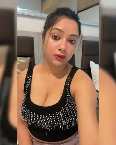 Call Girls Service Sikrai